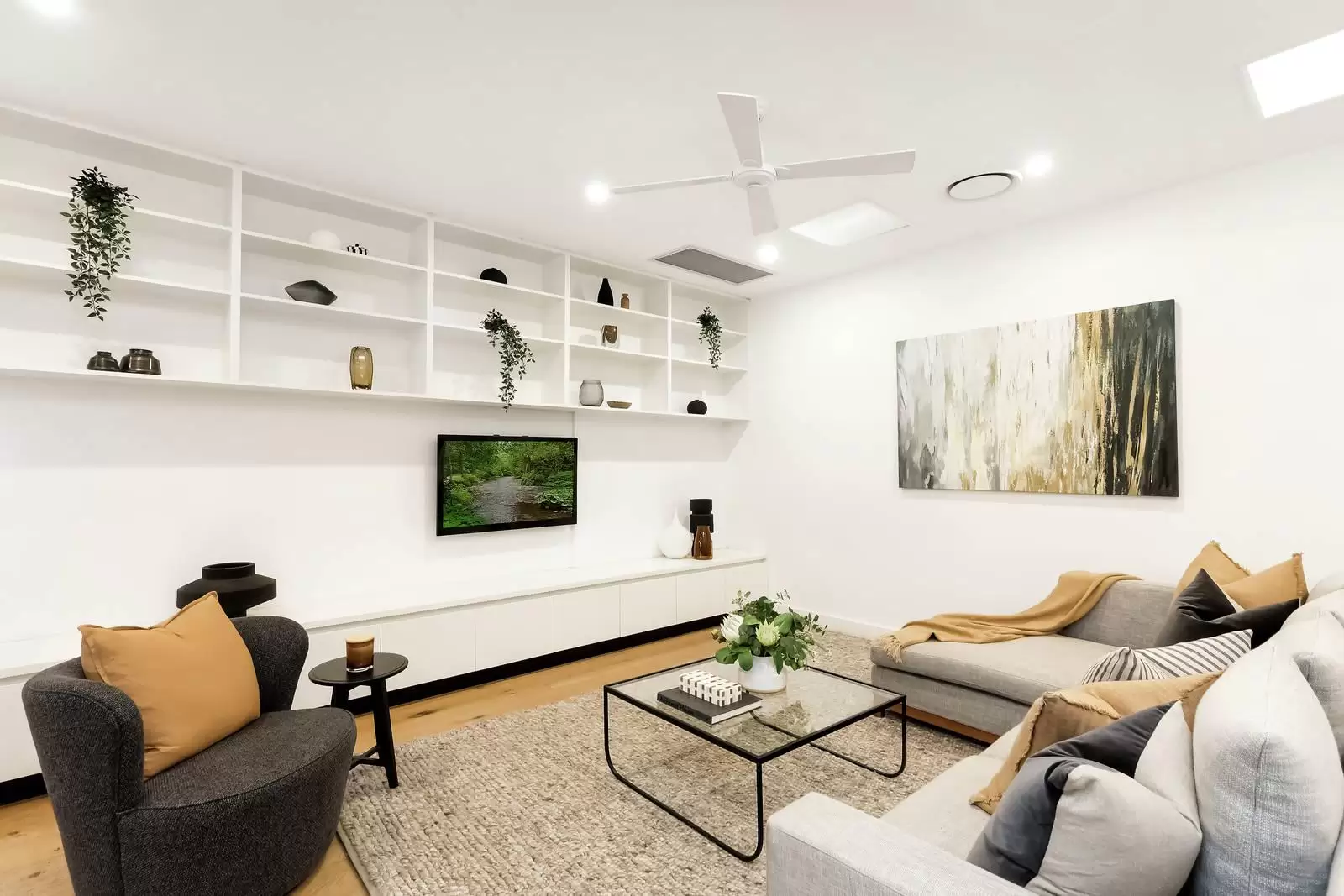 61 Boyce Street, Glebe Sold by Coopers Agency - image 2