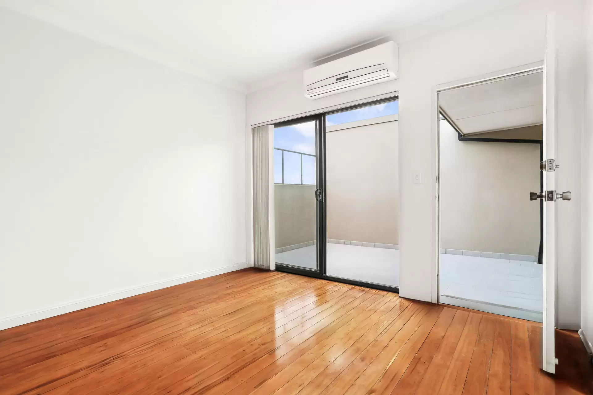 2/630 Darling Street, Rozelle Leased by Coopers Agency - image 1
