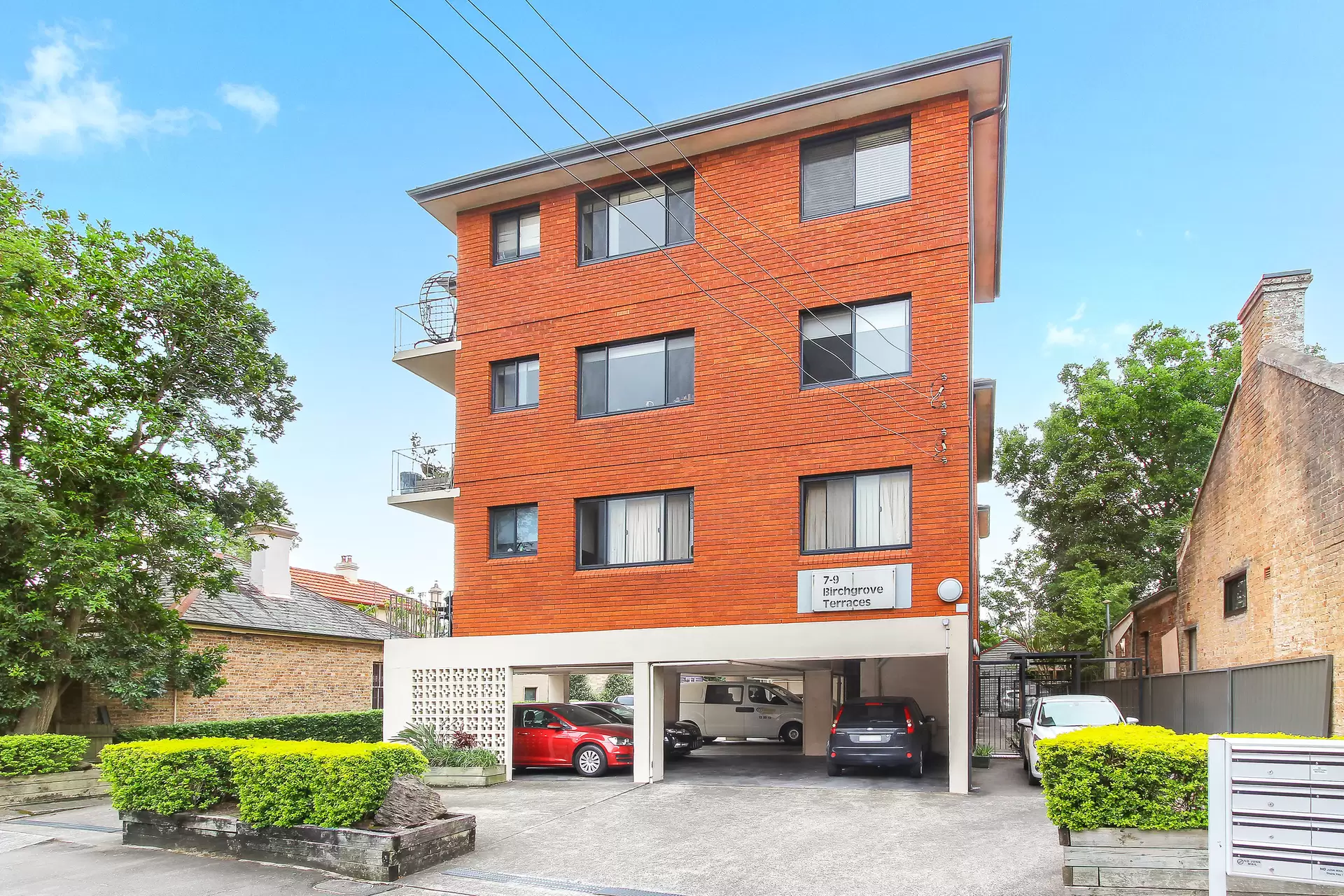 2/7-9 Birchgrove Road, Balmain Leased by Coopers Agency - image 1