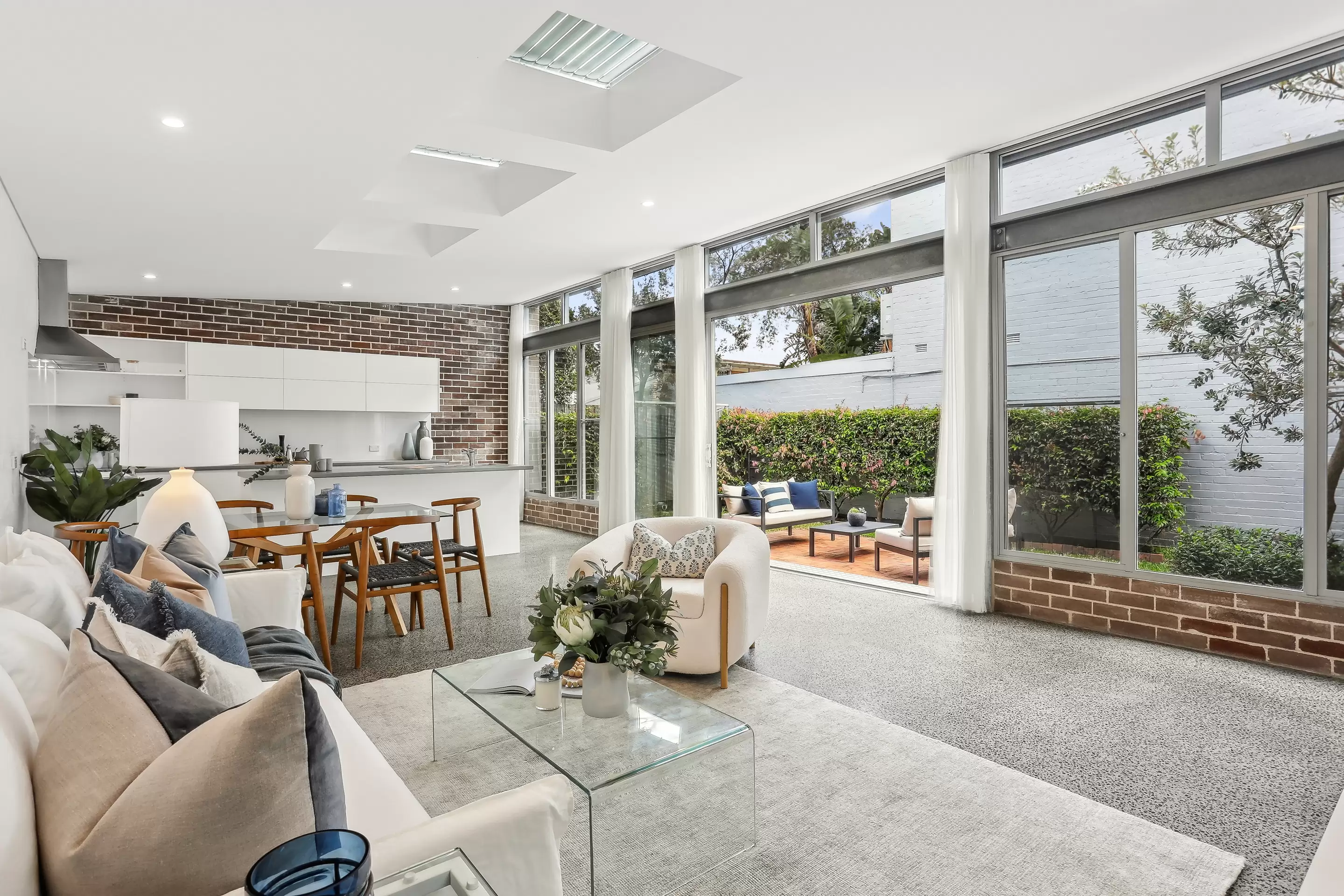 52 Smith Street, Balmain Sold by Coopers Agency - image 1