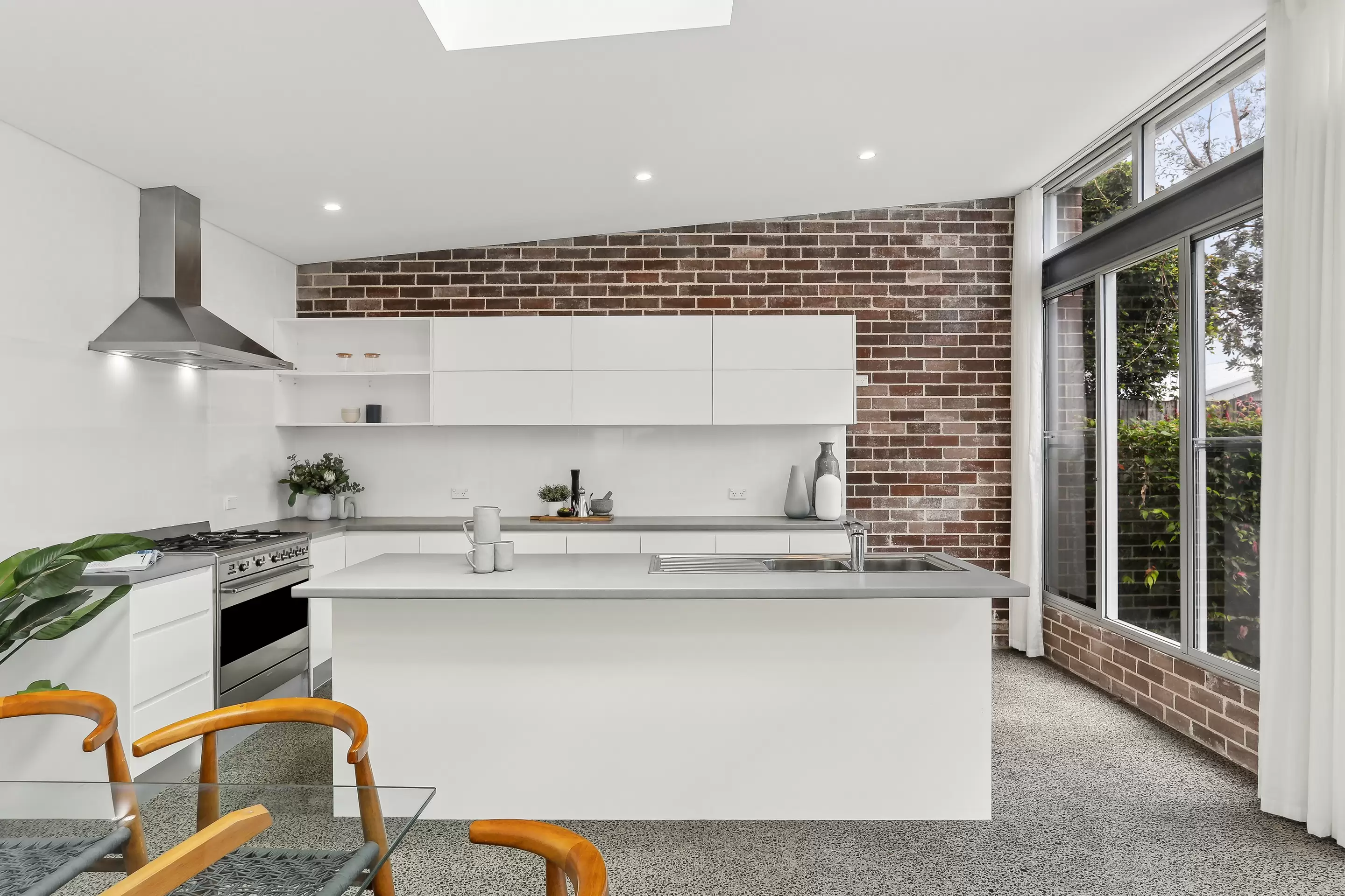 52 Smith Street, Balmain Sold by Coopers Agency - image 3