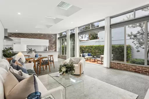 52 Smith Street, Balmain Sold by Coopers Agency