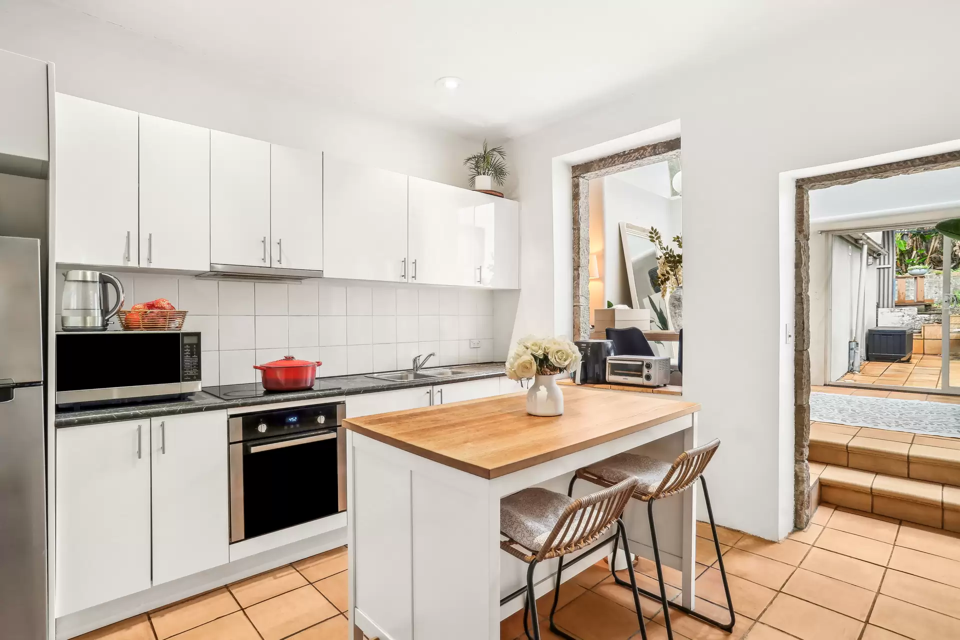 7 Graham Street, Rozelle Sold by Coopers Agency - image 1