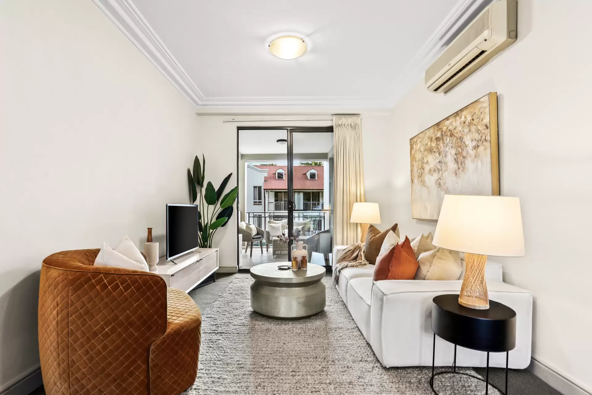 B18/1 Buchanan Street, Balmain Sold by Coopers Agency - image 1