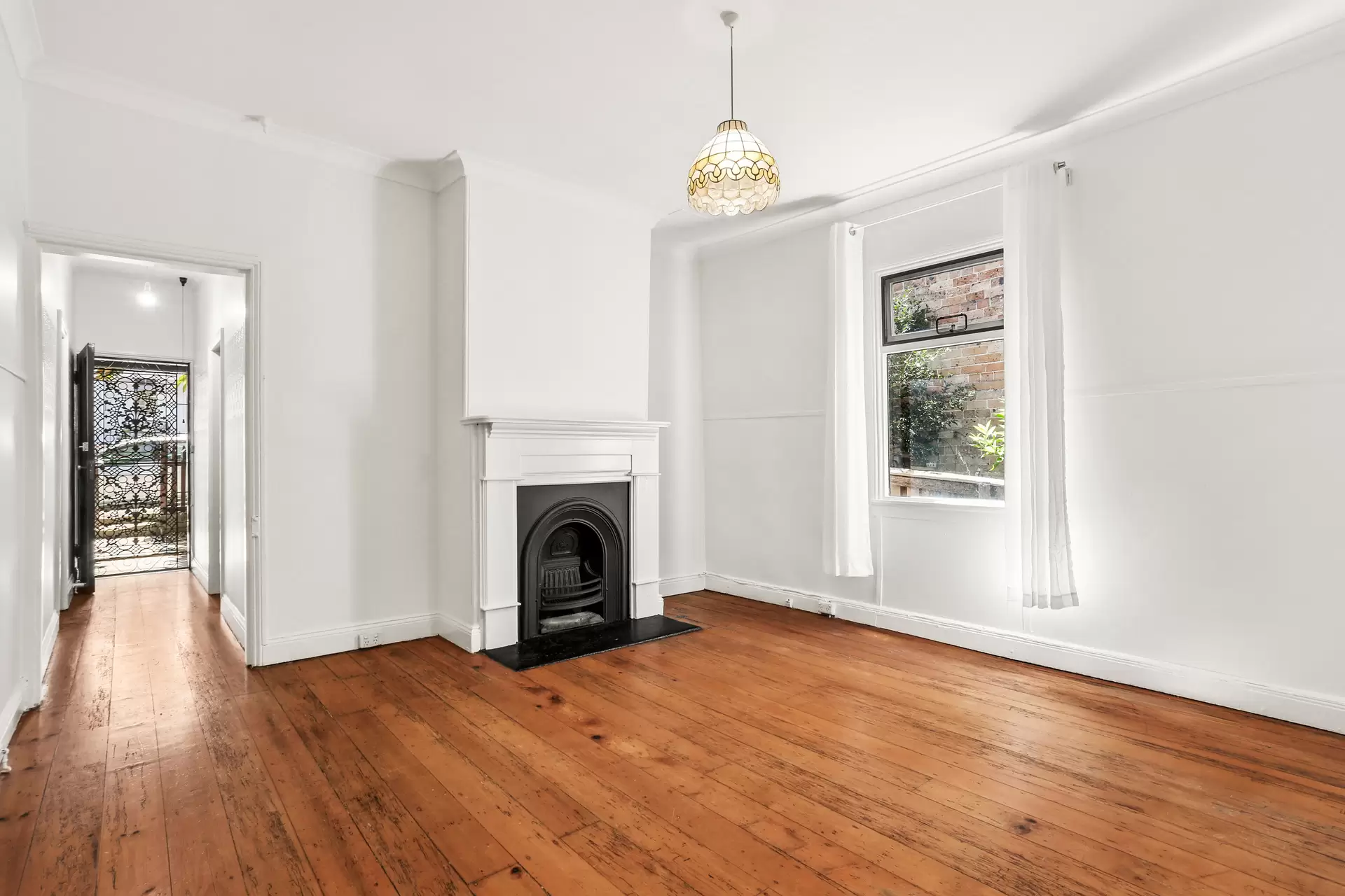 120 Beattie Street, Balmain Leased by Coopers Agency - image 1