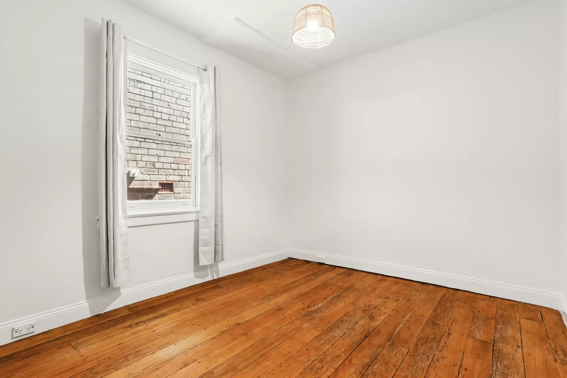 120 Beattie Street, Balmain Leased by Coopers Agency - image 1