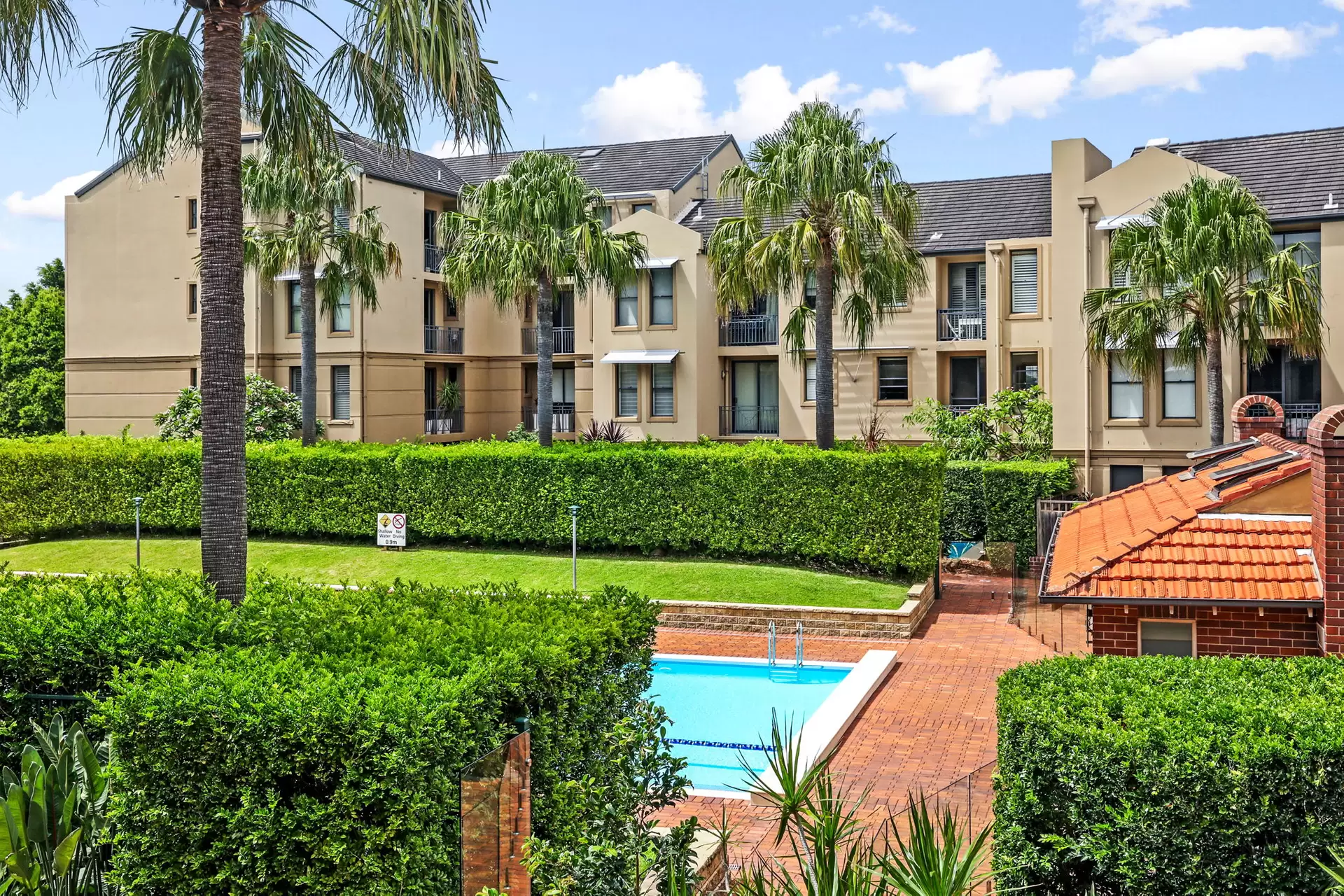 B7/1 Buchanan Street, Balmain Sold by Coopers Agency - image 1