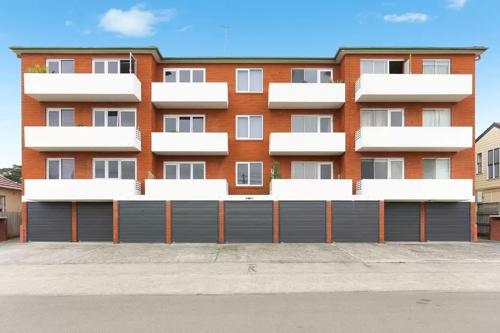 7/31-33 Maida Street, Lilyfield Leased by Coopers Agency