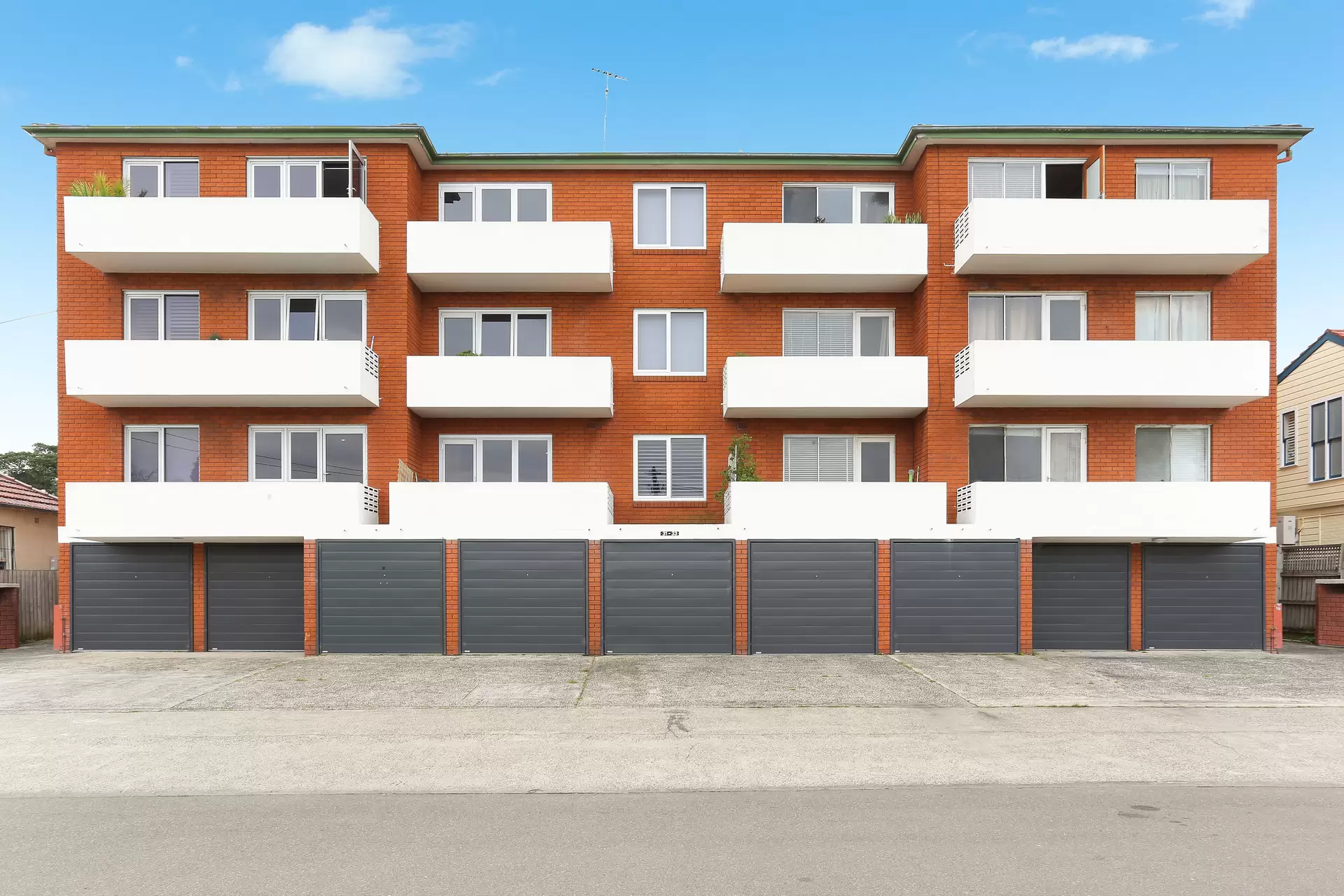 7/31-33 Maida Street, Lilyfield Leased by Coopers Agency - image 1