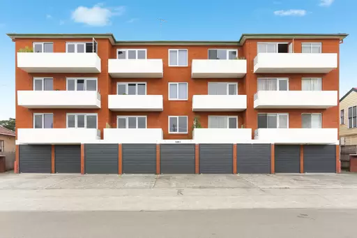 7/31-33 Maida Street, Lilyfield Leased by Coopers Agency