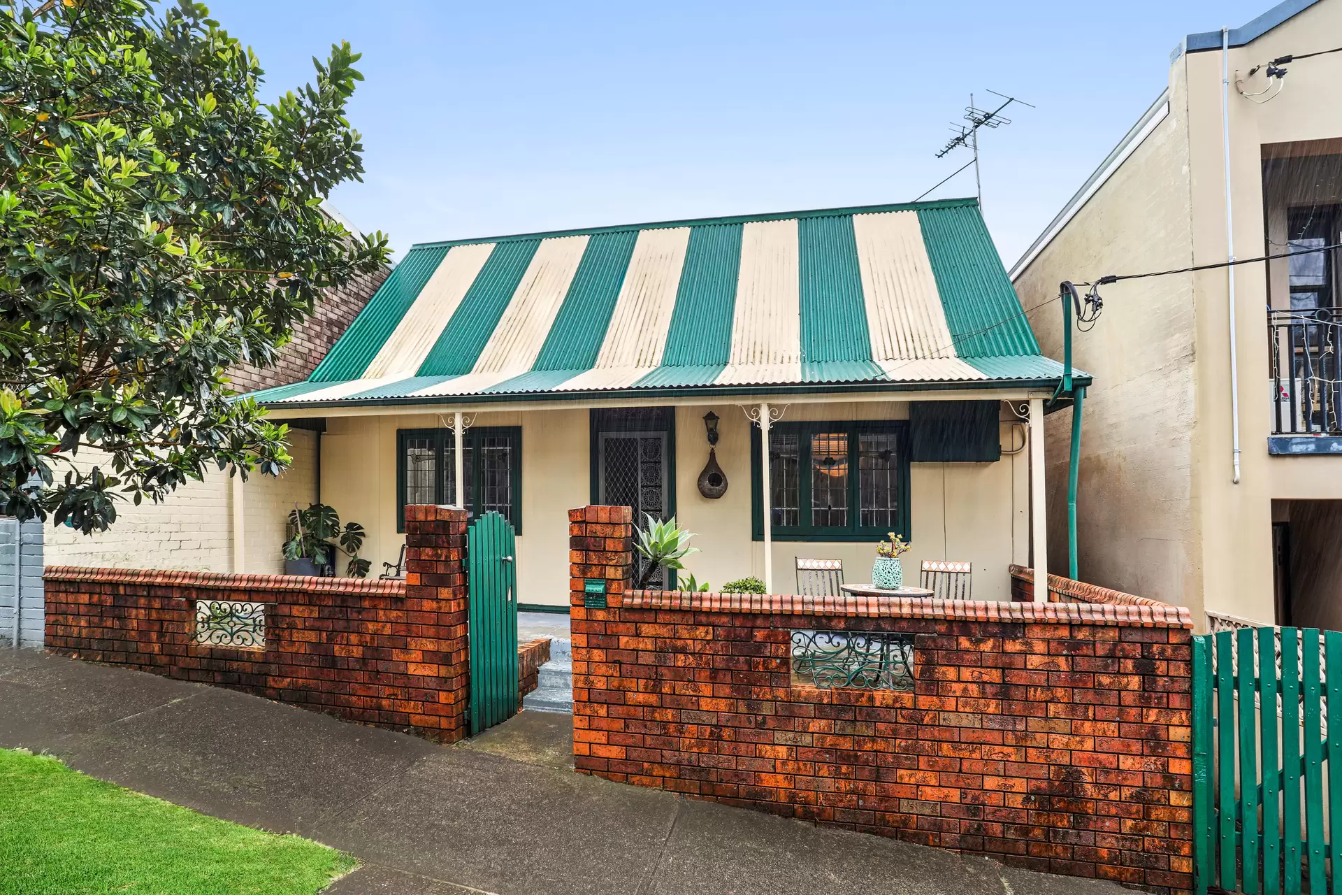 10 Denison Street, Rozelle Sold by Coopers Agency - image 1