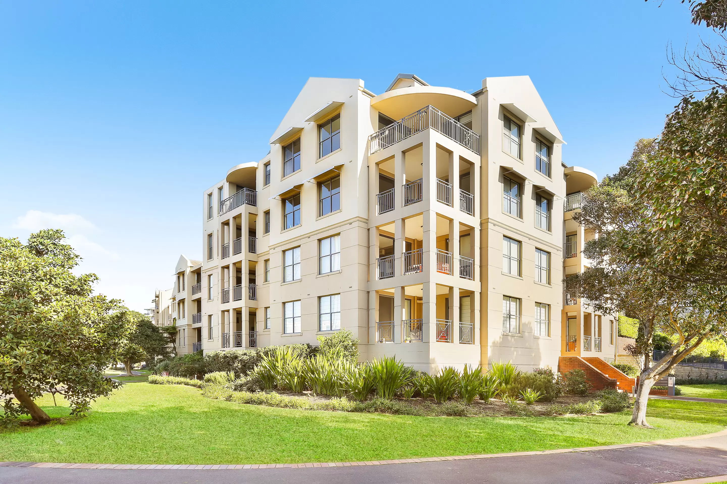 D14,1 Buchanan Street, Balmain Leased by Coopers Agency - image 16