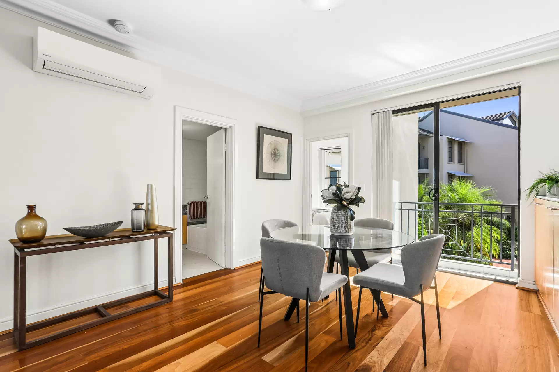 C15/1 Buchanan Street, Balmain Sold by Coopers Agency - image 1