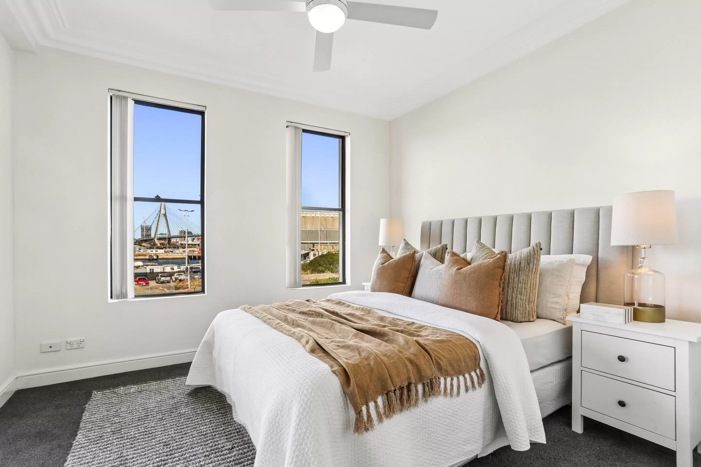 C15/1 Buchanan Street, Balmain Sold by Coopers Agency - image 3