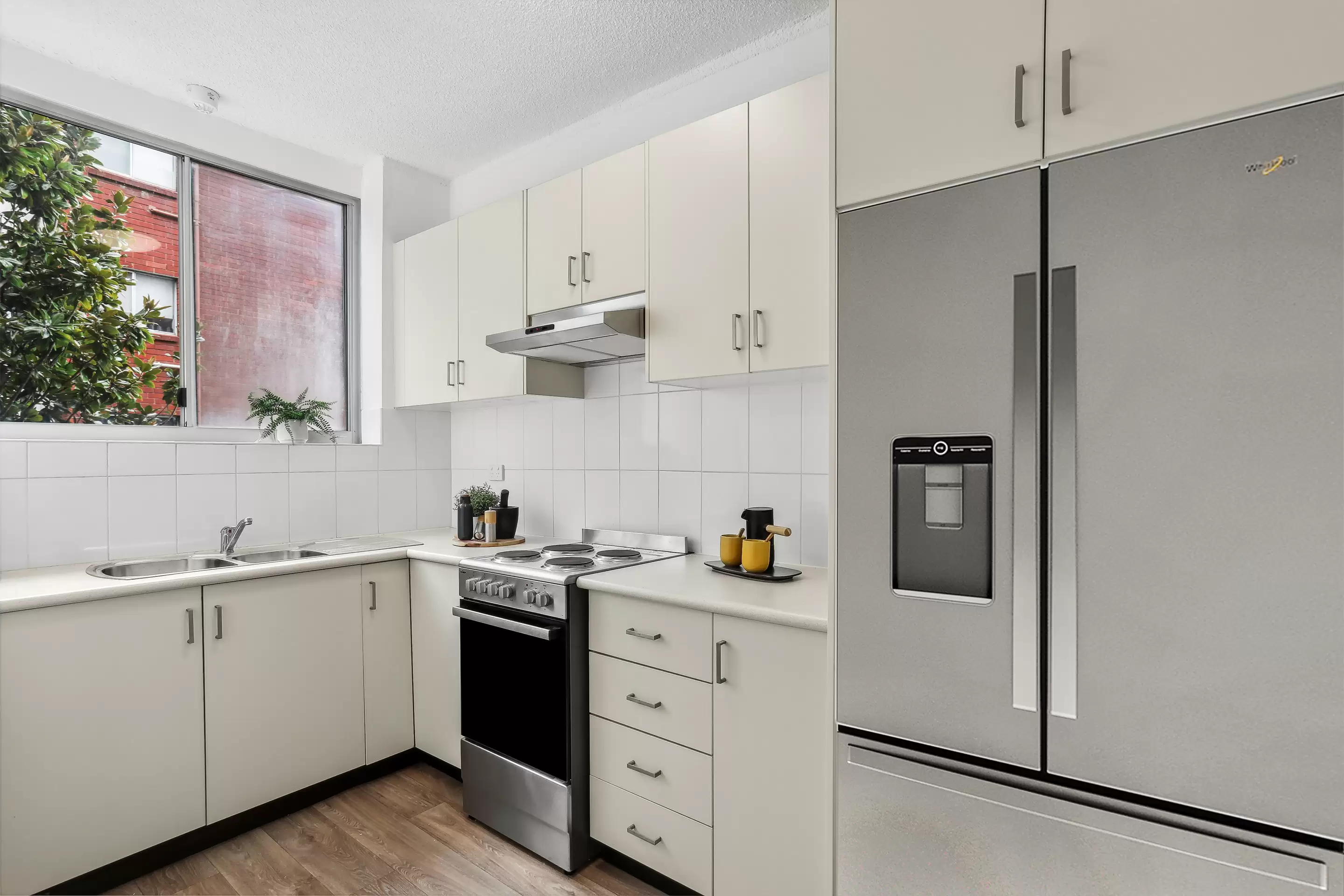 2/52 Hornsey Street, Rozelle Sold by Coopers Agency - image 3