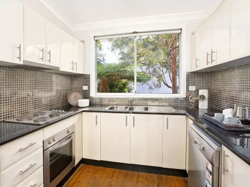 131 Mansfield Street, Rozelle Sold by Coopers Agency - image 3