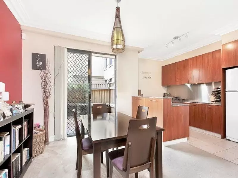 C1/1 Buchanan Street, Balmain Sold by Coopers Agency - image 3